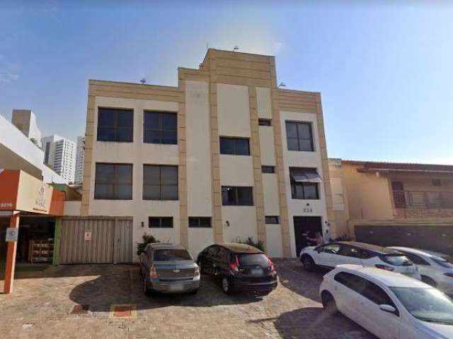 Sala comercial para locação em excelente localização na Av. Sen. Cesar Vergueiro, Jd São Luiz, area 21 m2 e banheiro privativo, estacionamento em fren