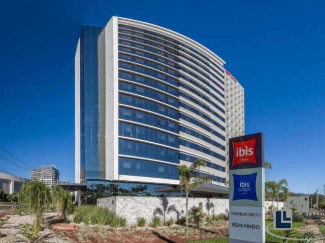 Ótimo apartamento no Hotel Ibis Budget na charmosa Vila do Golfe, com 14 m2, hotel novo, excelente localização ao lado do Shopping Iguatemi, ótimo inv