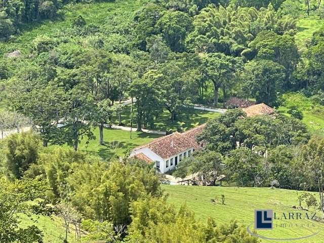 Linda fazenda para venda em Taubate-SP com 296 alqueires na pecuária, excelente em benfeitorias e casa sede de cinema