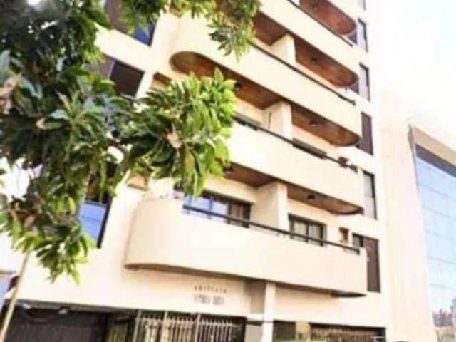 Apartamento reformado para venda no Centro de Ribeirão, 1 dormitorio, sacada, 60 m2 privativos, 1 vaga de garagem