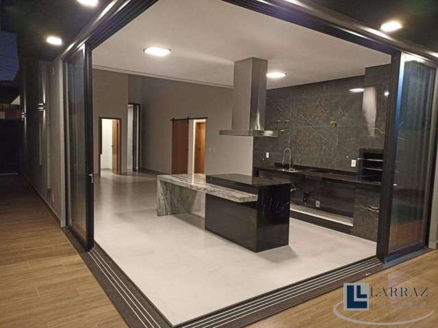 Linda casa nova alto padrão para venda no Portal da Mata, 3 suites com 1 master, gourmet e piscina em 300 m2 de area total, lazer no condomínio, porta