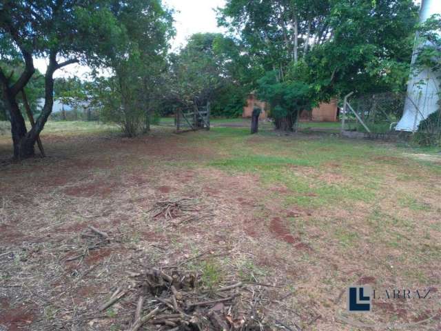 Oportunidade. Chacara para venda em condomínio fechado em Franca-SP com 10.000 m2, casa, asfalto.