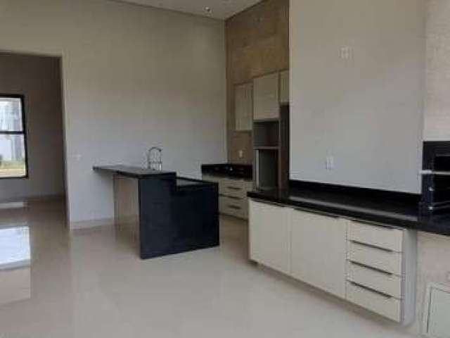 Linda casa para venda na Zona Sul, Condominio Vivendas da Mata, Ilha Aroeira, 3 suites sendo 1 master, gourmet e piscina, 153 m2 construidos em um ter