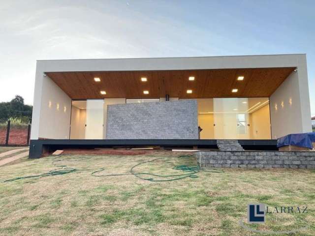 Linda Casa Rancho nova contemporânea para venda em Alpinopolis-MG no Condominio Vale do Rio Grande, 2 dormitorios com 1 suite em 1.000 m2 de área tota