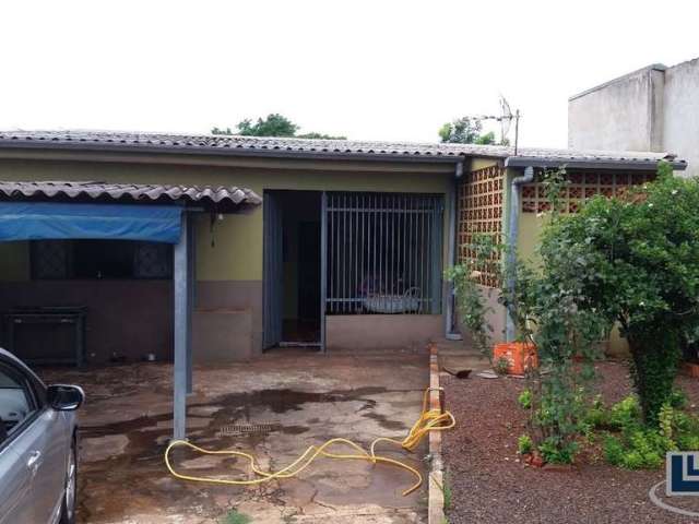 Casa para venda na Vila Albertina / Ipiranga, 2 dormitorios, amplo quintal, 4 vagas de garagem em um terreno de 212 m2