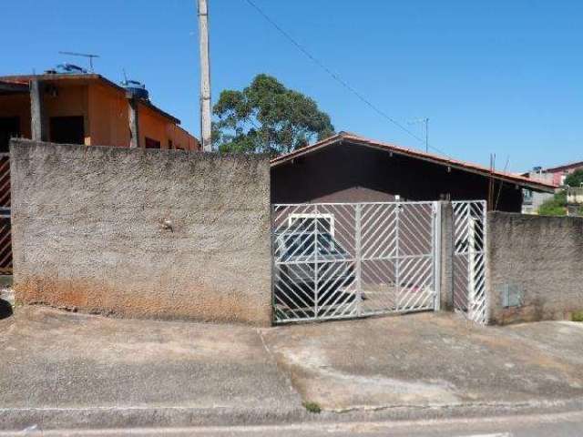 Oportunidade. Casa para venda em Francisco Morato-SP no Jardim Arpoador, 2 dorrmitorios, 69 m2 construidos em um terreno de 170 m2