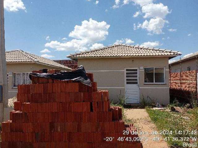 Casa para venda em Monte Aprazivel-SP no Centro / Lot Villa Flora, 2 dormitorios, 1 vaga de garagem, area construida 42 m2 em um terreno de 160 m2