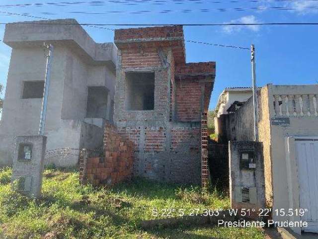 Oportunidade. Sobrado em construção para venda em Presidente Prudente-SP no Pq Alexandrina, 2 dormitorios, aproximadamente 60 m2 construidos em um ter