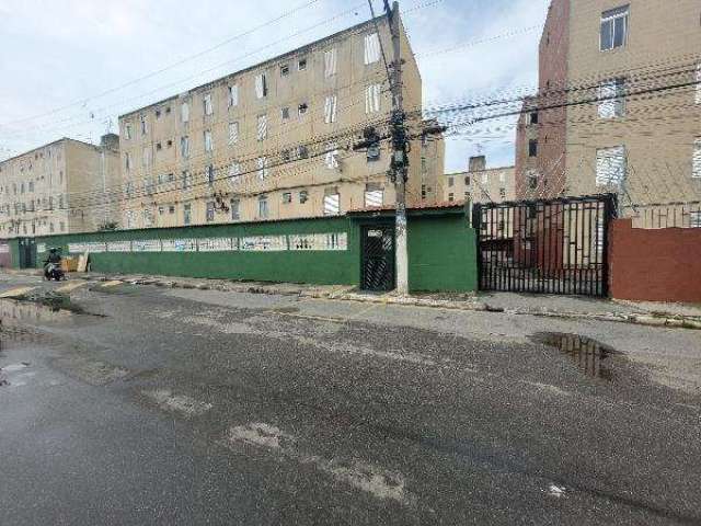 Apartamento para venda em Capaicuiba-SP no Pres. Castelo Branco, Cond. Urupes, 2 dormitorios em 38 m2 de area privativa