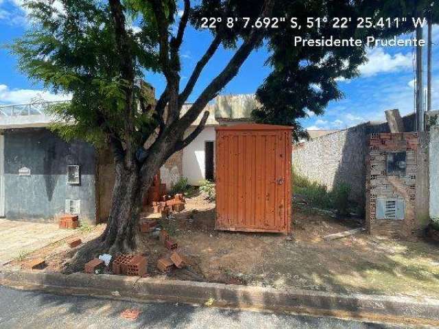 Oportunidade. Casa para venda em Presidente Prudente-SP no Parque Alvorada, 2 dormitorios, 63 m2 construidos em um terreno de 162 m2