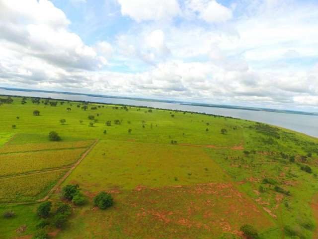 Fazenda para venda na região de Iturama-MG com 22 alqueirao MG, 80% aproveitamento para plantio, benfeitorias, beira do Rio Grande, terra de cultura