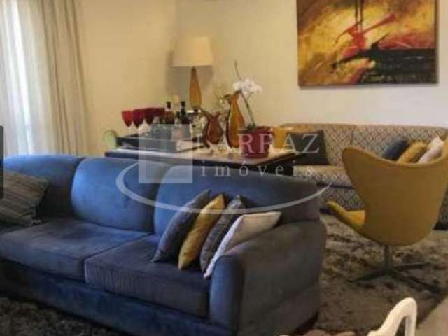 Impecável apartamento para venda no Centro, 4 dormitorios 2 suites em 232 m2 de area privativa. Portaria 24h e lazer completo no condomínio