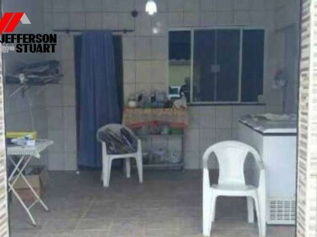 Casa com ponto comercial em Guaratinguetá