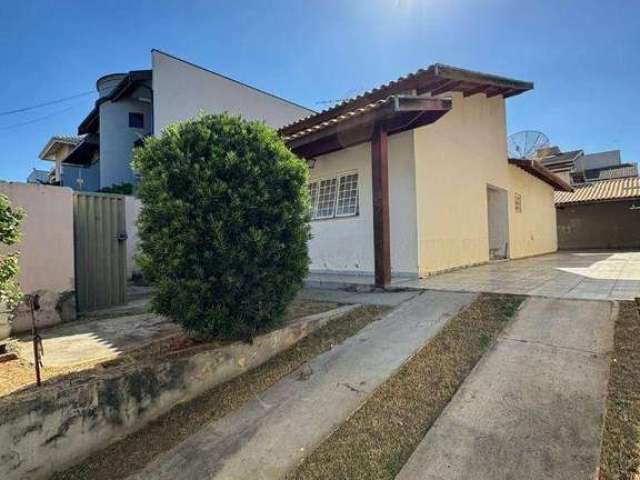 Casa com 2 dormitórios à venda, 175 m² por R$ 685.000 - Jardim Esplanada - Indaiatuba/SP