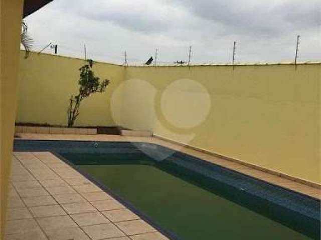 Casa com 3 dormitórios sendo 1 suíte à venda, 168 m² por R$ 950.000 - Jardim Europa - Indaiatuba/SP