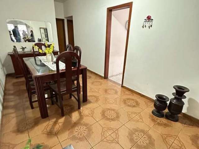 Casa Térrea em Jardim Santa Francisca - Guarulhos, SP