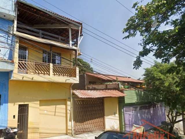 Sobrado em Jardim Jacy, Guarulhos - 4 dormitórios, 1 suíte, 2 banheiros por R$ 650.000 - Venda