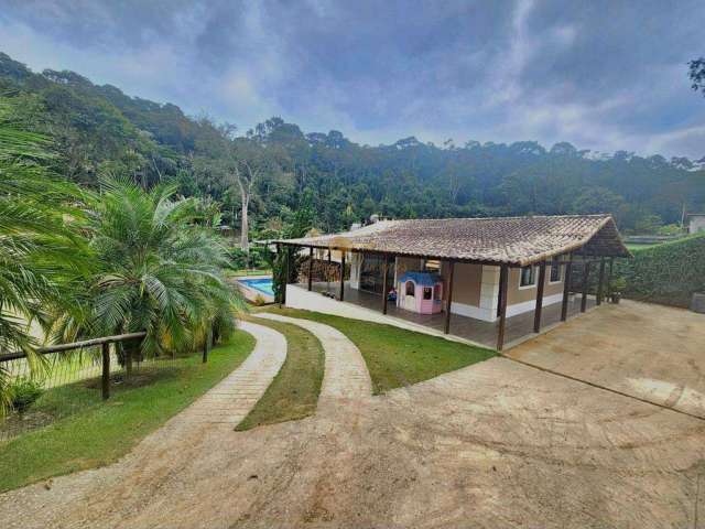 Casa para Venda em Teresópolis, Parque Boa União, 2 dormitórios, 1 suíte, 3 banheiros, 10 vagas