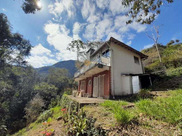 Casa em Condomínio para Venda em Teresópolis, Colônia Alpina, 3 dormitórios, 1 banheiro, 2 vagas