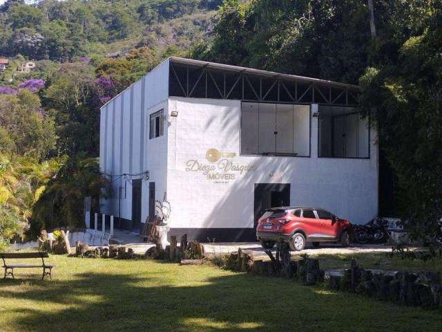 Galpão para Locação em Teresópolis, Parque do Imbui, 1 dormitório, 1 suíte, 3 banheiros