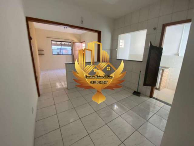 Casa com 2 quartos à venda no Jardim Gurilândia, Taubaté  por R$ 420.000