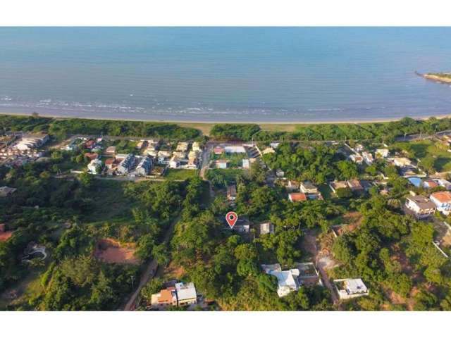 Casa à venda com Vista Mar e Amplo Quintal por R$ 1.739.000,00 Oportunidade Única!