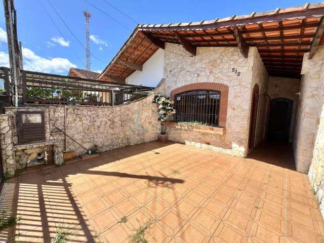 Casa com 2 quartos, Imperador, Praia Grande - R$ 450 mil, Cod: 1174