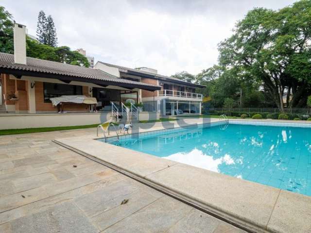 Casa Alto padrão 4 suítes no Parque Anchieta com piscina e churrasqueira