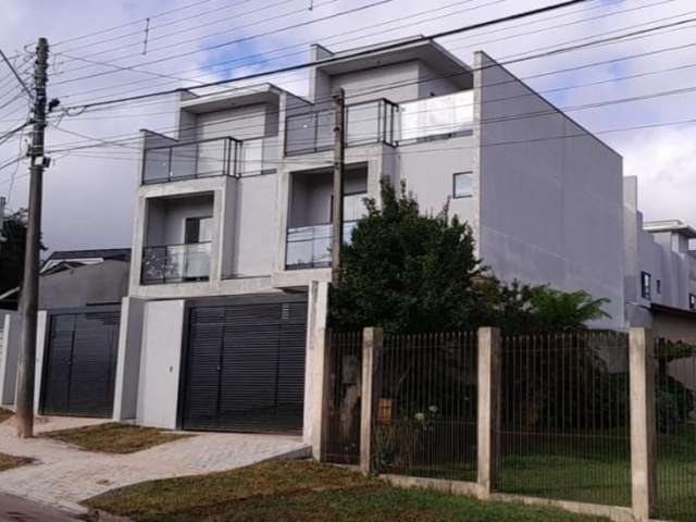 Sobrado triplex novo, 125 m2 , 2 vagas no Boa Vista