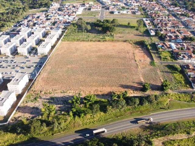 Confortável terreno residencial  para venda, 35,801m²