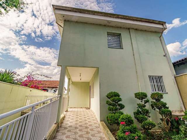 Atraente casa tipo  para venda com 3 quartos, 57m²