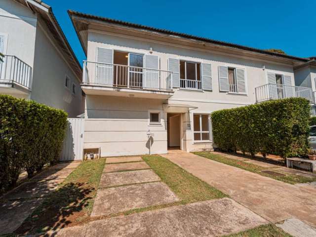 Elegante casa em condomínio  para venda com 3 quartos, 180m²