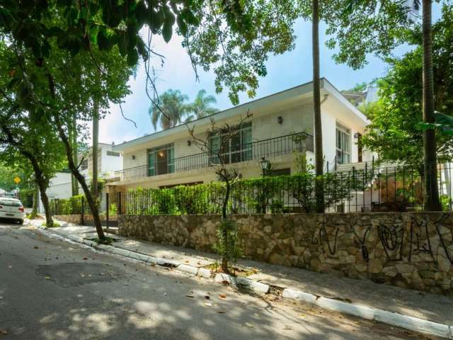 Excelente casa tipo para venda com 4 quartos, 665m²