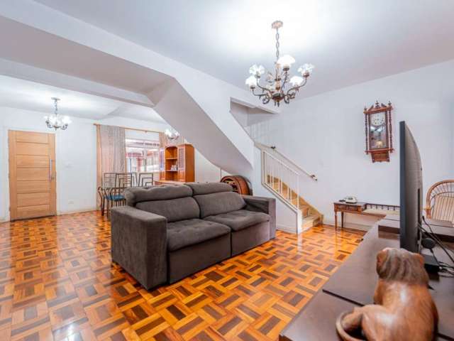 Atraente casa tipo para venda com 3 quartos, 180m²