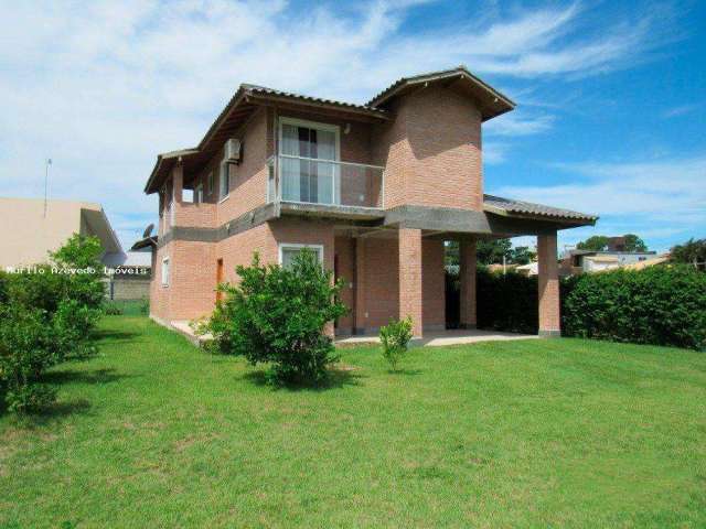 Casa 4 dormitórios ou + para Venda em Florianópolis, São João do Rio Vermelho, 4 dormitórios, 2 suítes, 4 banheiros, 2 vagas