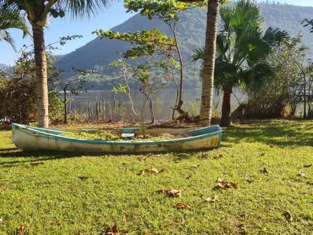 Casa 4 dormitórios ou + para Venda em Florianópolis, Rio Vermelho, 4 dormitórios, 1 suíte, 3 banheiros, 2 vagas