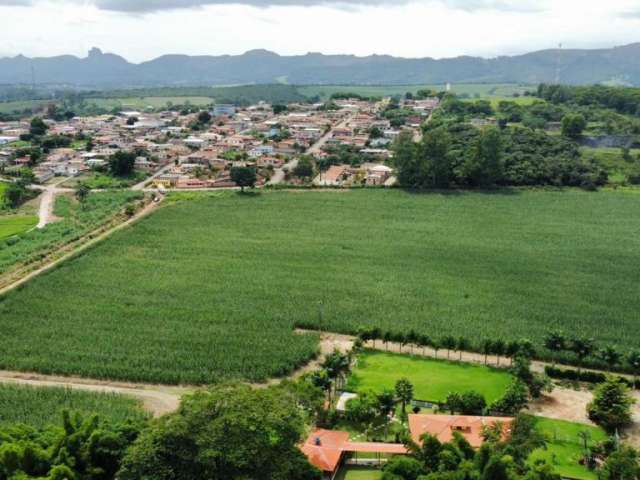 Chácaras espetaculares com vista paras montanhas