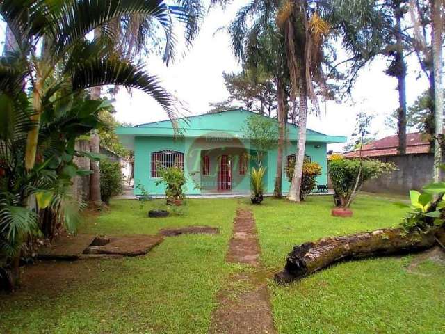 Casa Térrea para Venda em Peruíbe, Jardim Peruíbe, 3 dormitórios, 1 suíte, 2 banheiros, 3 vagas