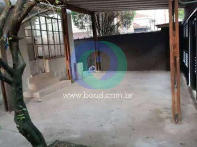 Casa para locação comercial em Santos.