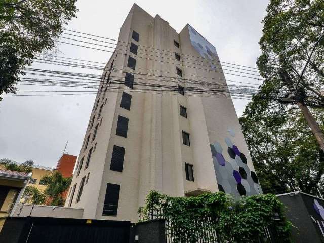 Apartamento mobiliado com 1 dormitório para alugar, por R$ 2.100/mês - Água Verde - Curitiba/PR