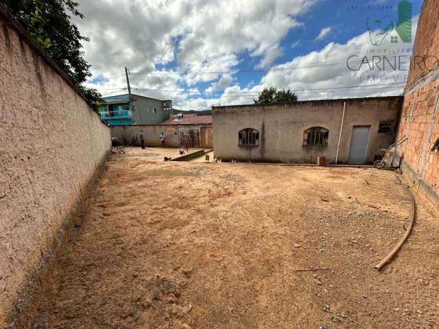 Casa 2 quartos Lote 305 m² - Iolanda Ribeirão das Neves