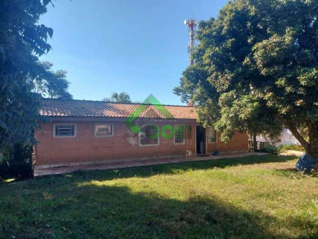 Casa a venda no Jardim dos Pinheiros