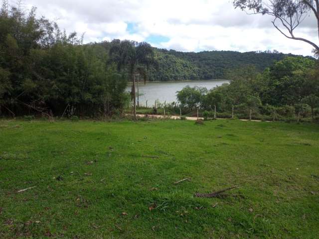 Terreno a venda em Nazaré Paulista, em frente a represa Bº Sta Luzia, Com posso Artesiano.