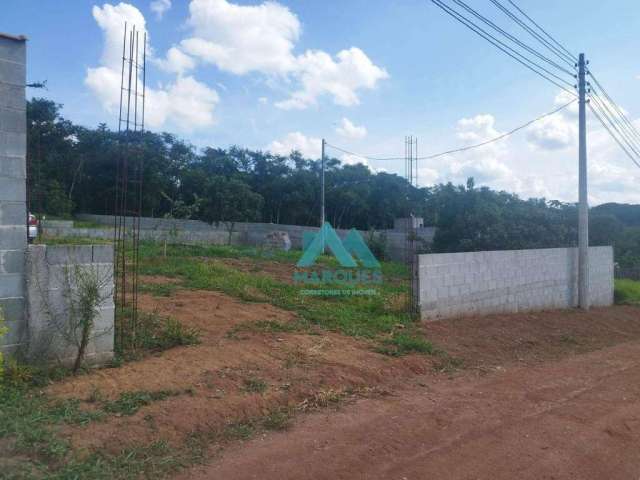 Lindo Terreno para chácara, com parte do Muro pronta, energia ligada, fácil acesso a Via Dutra