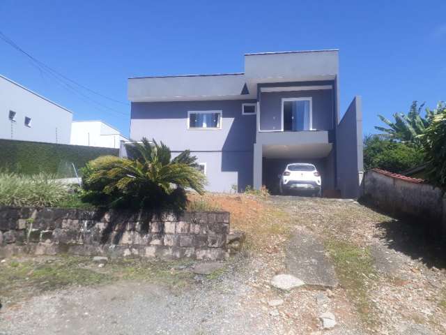 Vendo Sobrado com 3 suites Joinville