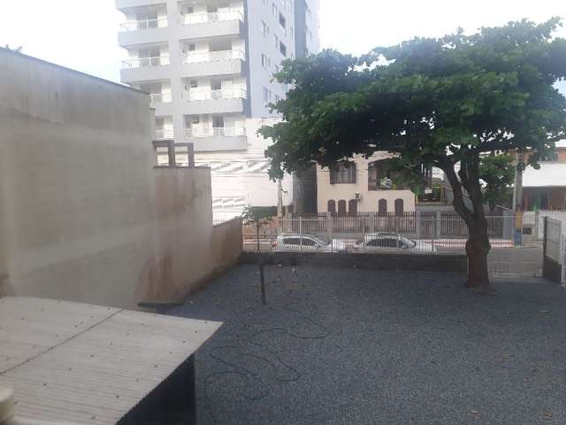 Vendo Sobrado Praia de Navegantes Centro