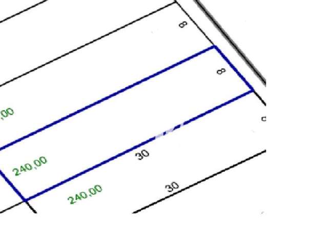 Terreno para Venda, 240 m², declive de aproximadamente 3 m, excelente localização!