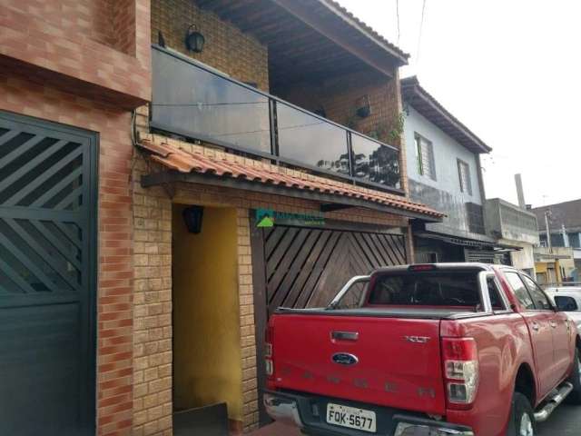 Sobrado para Venda no bairro Parque Guarani, 3 dorm, 1 suíte, 3 vagas, 201 m