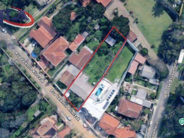 Terreno ZR-1 à venda, 784 m² por R$ 1.240.000 - São Lourenço - Curitiba/PR