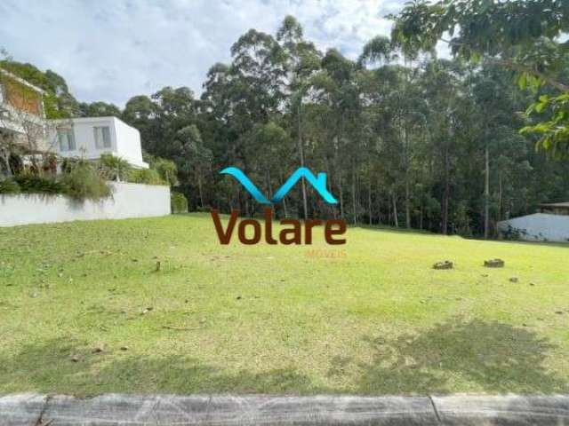 Excelente lote para venda, com 590m² de área, no Condomínio Tamboré 11!